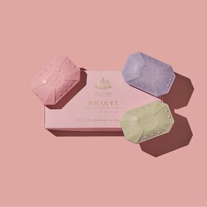 Crabtree & Evelyn Pink and Purple Bath Accessories Set